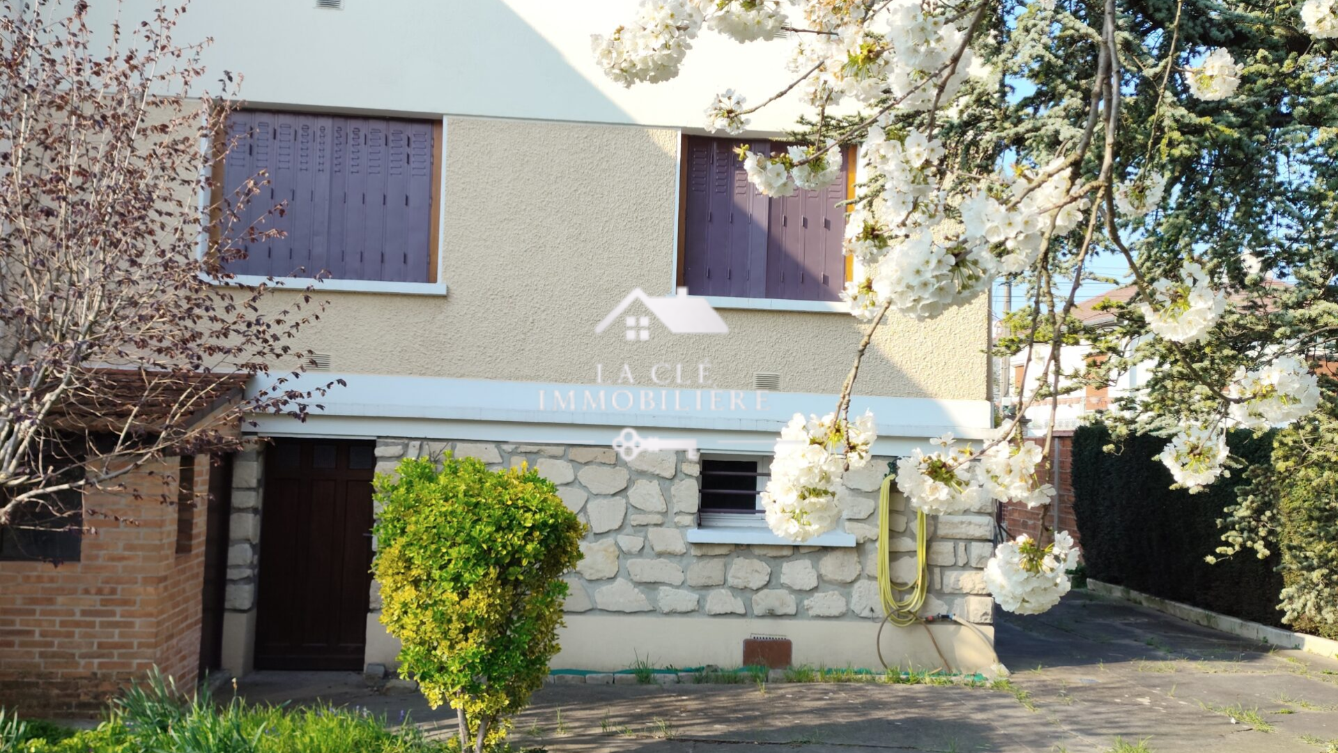 VILLEPINTE, Secteur Pavillonnaire – Maison 3 chambres avec sous-sol total, combles aménageable et toiture neuve à vendre